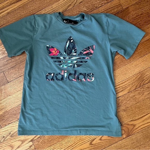 Adidas Set - Picture 2 of 5